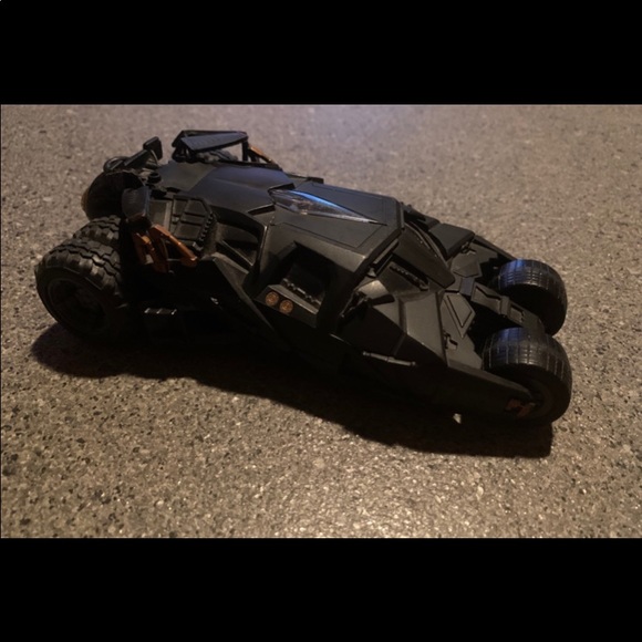 2007 Batmobile Batman The Dark Knight sci-fi Revoltech Batmobile Tumbler #043 - Picture 3 of 7